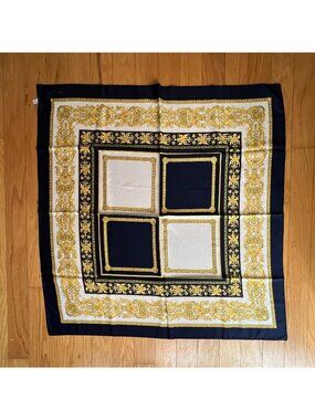 Anne De Sevil Paris scarf 34"x34" blue with gold print Made in Italy